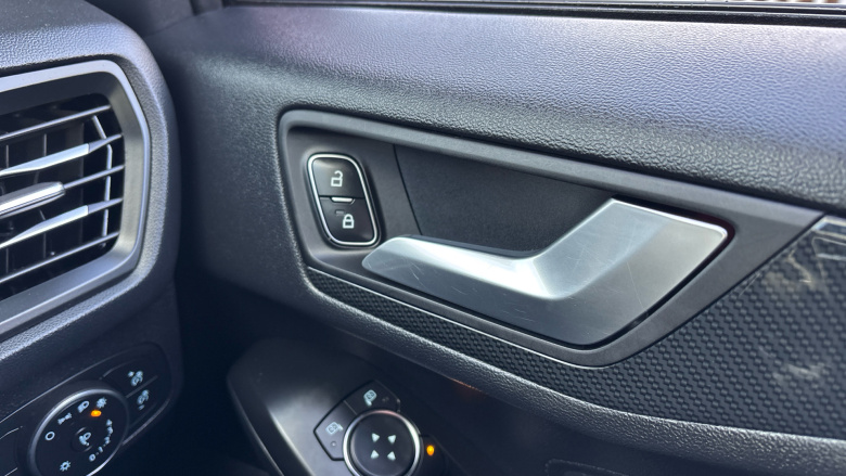 Ford Focus 1.0 EcoBoost 125 ST-Line 5dr Petrol Hatchback